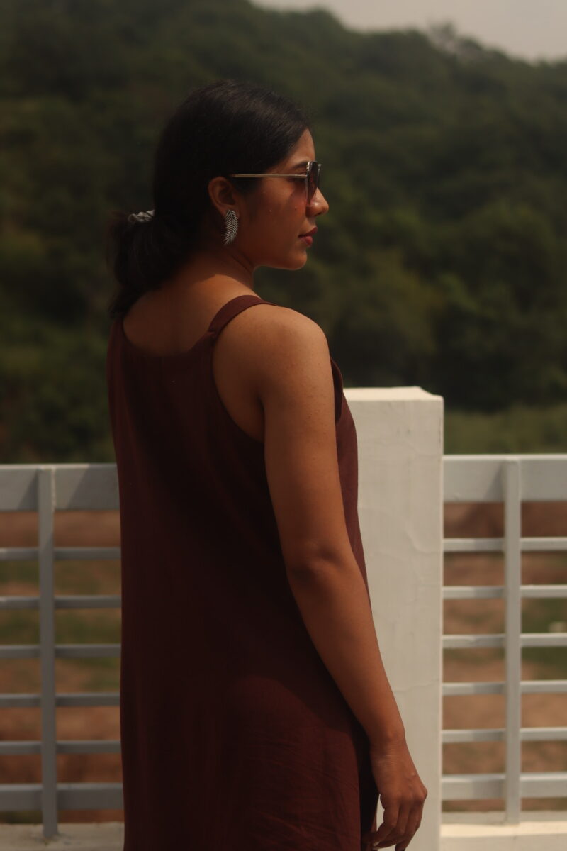 Shoulder strap khadi dress - Image 3